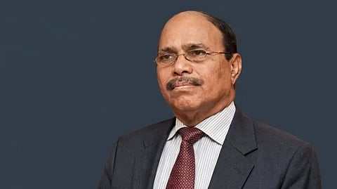 ചോക്ലേറ്റ് കൊടുത്ത് കുട്ടികളെ വിളിക്കും, ഭാര്യ ഇരകളെ മുറിയിലെത്തിക്കും; ഇന്ത്യൻ എപ്സ്റ്റീൻ വീരമണിയുടെ ക്രൂരതയുടെ വിവരങ്ങൾ പുറത്ത്