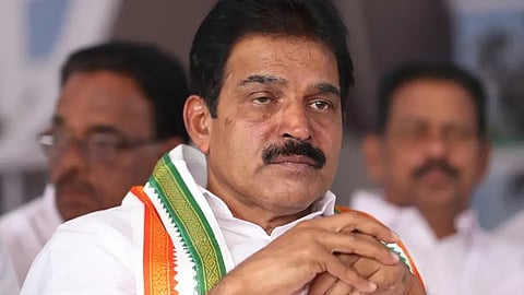 എല്ലാവരും ഒരേ കപ്പലിൽ തന്നെ!; കെ സി വേണുഗോപാലിനെതിരായ സൈബർ ആക്രമണക്കേസിലെ  അഞ്ച് പ്രതികളും കോൺഗ്രസുകർ