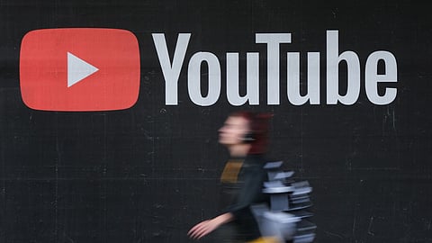 eSafety Commissioner says YouTube should not be exempt from Australia's under-16s social media ban