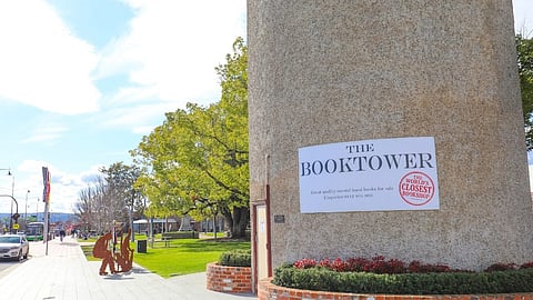 Wodonga's century-old water tower has been turned into a bookshop. 
