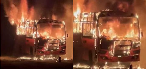 കോഴിക്കോട്ടേക്കുള്ള കെഎസ്ആര്‍ടിസി ബസിന് തീപിടിച്ചു