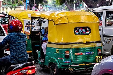  അനധികൃത പാർക്കിങ്ങ്: സംസ്ഥാനത്ത് ഒരാഴ്ചയ്ക്കുള്ളില്‌ ഈടാക്കിയത്  61.86 ലക്ഷം രൂപാ പിഴ
