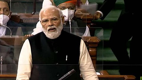 'നിങ്ങൾ എത്രത്തോളം ചെളി വാരി എറിയുന്നോ അത്രത്തോളം താമര വിരിയും'; പാർലമെന്‍റിൽ പ്രധാനമന്ത്രി
