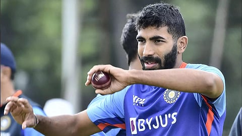 ജസ്പ്രീത് ബു​മ്ര ഓസീസ് പ​ര​മ്പ​ര​യി​ല്‍നി​ന്ന് പു​റ​ത്ത്
