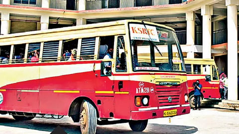 കെഎസ്ആര്‍ടിസിയില്‍ 50വയസ് കഴിഞ്ഞവര്‍ക്ക് നിര്‍ബന്ധിത വിആര്‍എസ് : 7200 ജീവനക്കാരുടെ പട്ടിക തയാറാക്കി