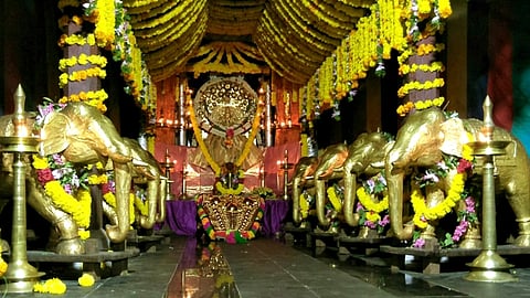 ഏറ്റുമാനൂര്‍ മഹാദേവക്ഷേത്രത്തിൽ ഏഴര പൊന്നാന ദര്‍ശനം ഇന്ന്