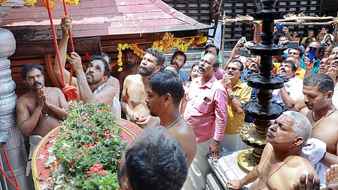 അമ്പലപ്പുഴ ഉണ്ണിക്കണ്ണൻ്റെ തിരുവുത്സവത്തിന് കൊടികയറി
