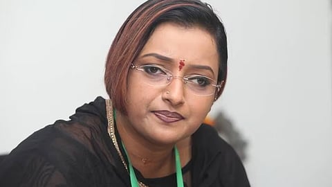 'സ്വര്‍ണക്കടത്ത് കേസില്‍ ഒത്തുതീര്‍പ്പിന് ശ്രമം';വിശദാംശങ്ങളുമായി വൈകിട്ട് ലൈവിലെത്തുമെന്ന് സ്വപ്ന