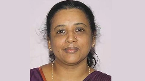 Dr Ciza Thomas
