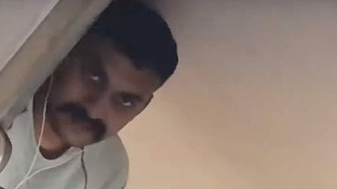മലയാളി പെൺകുട്ടിയെ ട്രെയിനിൽ വെച്ച് മദ്യം നൽകി പീഡിപ്പിച്ചു; ആലപ്പുഴയിൽ സൈനികന്‍ അറസ്റ്റിൽ