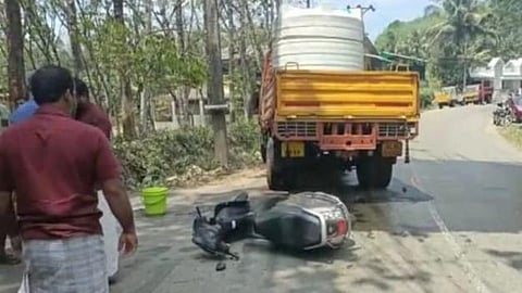 പാലായിൽ കുടിവെള്ള ടാങ്കറും സ്കൂട്ടറും കൂട്ടിയിടിച്ച് ഒരാൾ മരിച്ചു