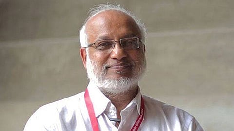 'പകൽ സ്വപ്നം കാണാനുള്ള അവകാശം പ്രധാനമന്ത്രിക്കുണ്ട്';  പരിഹാസവുമായി എം എ ബേബി