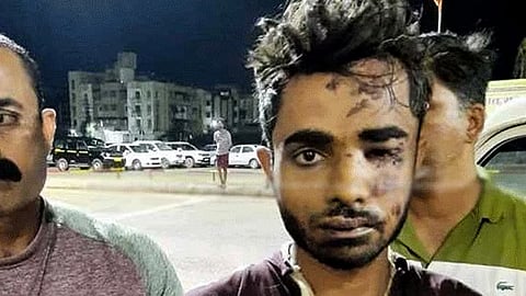 ഒരേസമയം ട്രെയിനിൽ ചങ്ങല വലിച്ചത് 5 പേർ; ഷാറൂഖ് ടിക്കറ്റ് എടുത്തത് കോഴിക്കോട്ടേക്ക്, ഷൊർണൂരിൽ ഇറങ്ങിയത് തെറ്റിധരിപ്പിക്കാൻ  
