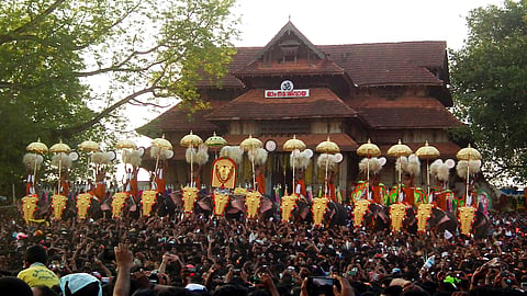 തൃ​​ശൂ​​ർ പൂ​​രം ഇ​​ന്ന് കൊ​​ടി​​യേ​​റും