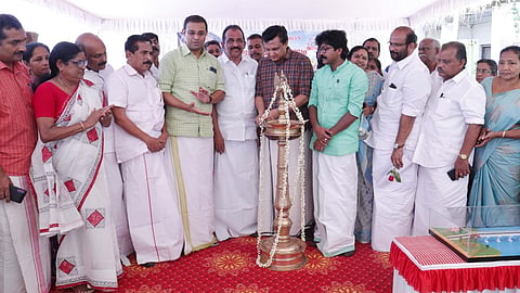 ഗതാഗത കുരുക്കിന് ആശ്വാസം; കാലടിയിൽ സമാന്തര പാലത്തിന്‍റെ നിർമ്മാണത്തിന് തുടക്കം