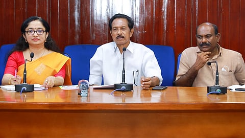 'അവകാശം അതിവേഗം പദ്ധതി' പൂര്‍ത്തീകരണം: സംസ്ഥാനതല പ്രഖ്യാപനം 24ന്   മുഖ്യമന്ത്രി പിണറായി വിജയന്‍ പത്തനംതിട്ടയില്‍ നിര്‍വഹിക്കും    