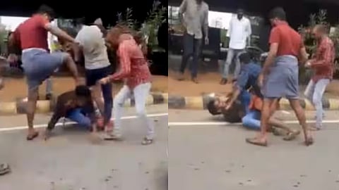 കാറിൽ ഓട്ടോറിക്ഷ ഉരസിയതിൽ തർക്കം; ആലുവയിൽ യുവാക്കൾക്ക് ക്രൂരമർദ്ദനം
