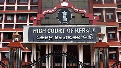 'ഇത്തരമൊരു ദുരന്തം കണ്ട് കണ്ണടച്ചിരിക്കാനാകില്ല'; താനൂര്‍ ബോട്ടപകടത്തിൽ ഇടപെട്ട് ഹൈക്കോടതി