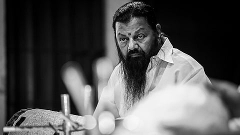 മൃദംഗ വിദ്വാൻ കാരൈക്കുടി മണി അന്തരിച്ചു