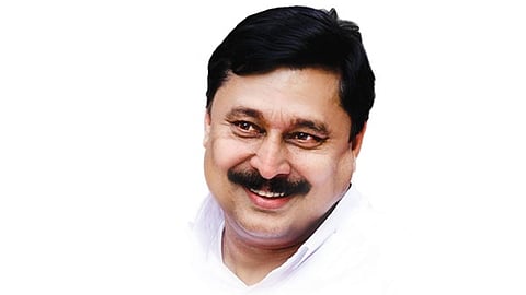 മന്ത്രി വി. അബ്ദുറഹ്മാൻ സിപിഎം അംഗത്വം സ്വീകരിച്ചു