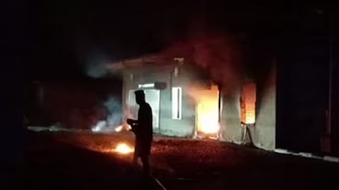 ആലപ്പുഴയിലും മെഡിക്കൽ സർവീസസ് കോർപ്പറേഷന്‍റെ ഗോഡൗണിൽ തീപിടുത്തം