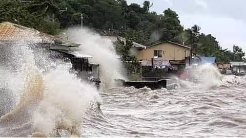 മ്യാൻമർ നഗരത്തിലെ വെള്ളക്കെട്ട്