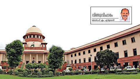 ഡെ​മോ-​ക്രൈ​സി​സ്, ജു​ഡീ-"​ശ്യ​രി'