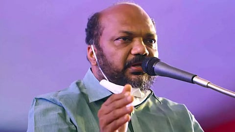 ജനങ്ങളുടെ പരാതികൾ സമയബന്ധിതമായി ഉദ്യോഗസ്ഥർ പരിഹരിക്കണം : മന്ത്രി പി.രാജീവ്