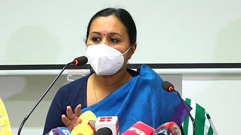 ഗുളിക വാങ്ങി സ്വയം ചികിത്സ വേണ്ട, പകര്‍ച്ചപ്പനികള്‍ക്കെതിരെ ജാഗ്രത വേണം; ആരോഗ്യ മന്ത്രി