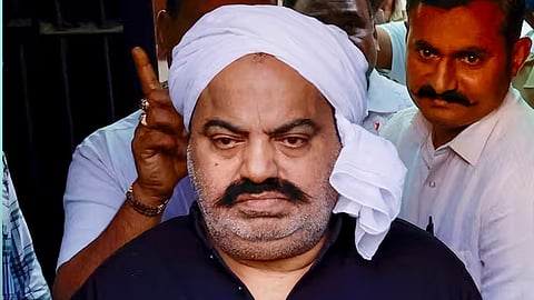 ആതിഖ് അഹമ്മദിൽ നിന്നും കണ്ടുകെട്ടിയ ഭൂമിയിലെ 76 ഫ്ലാറ്റുകൾ  ഭവനരഹിതർക്കു നിർമിച്ച് നൽകി സർക്കാർ