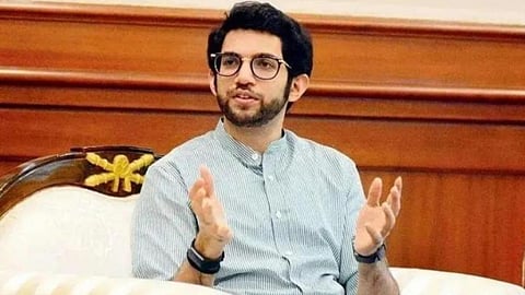എൻസിപിയുമായി കൂട്ടുകൂടിയവർക്ക് ഇപ്പോൾ ധാർമികതയൊന്നും വിഷയമല്ലേ: ആദിത്യ താക്കറെ