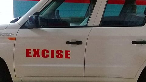 excise vehicle - symbolic image