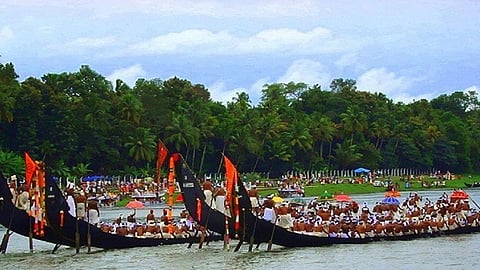 ആറന്മുള ഉത്രട്ടാതി ജലോത്സവം.