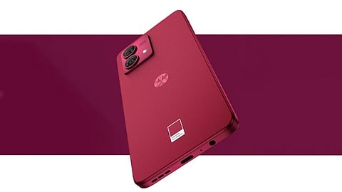 Moto G84