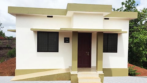 എൻഡോസൾഫാൻ ദുരിതബാധിതർക്ക്  ജോയ്ആലുക്കാസ് നൽകിയ വീടുകൾ നവീകരിക്കുന്നു
