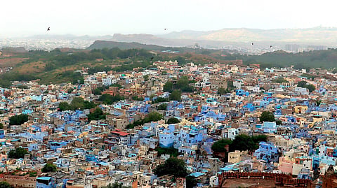 A view of the Blue city, Jopdhpur, from top of the Mehrangarh Fort | മെഹ്റാൻഗഢ് കോട്ടയ്ക്കു മുകളിൽനിന്നുള്ള ജോധ്പൂർ നഗരത്തിന്‍റെ ദൃശ്യം