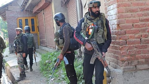 shopian-encounter-lashkar-militant-killed