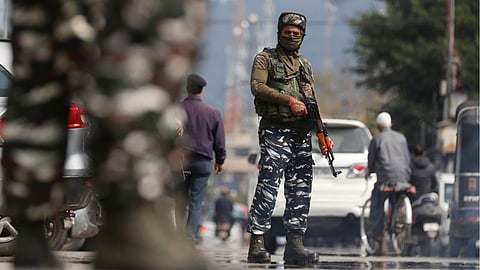 pak shelling attack jammu kashmir 5 dead
