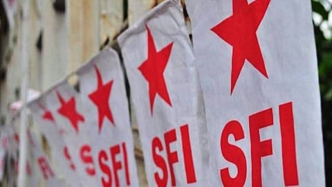 kalady sanskrit university circular no entry to hostel after 9 sfi protest