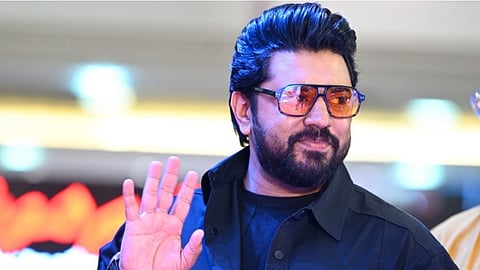 high court stays cheating case against actor nivin pauly and director abrid shine