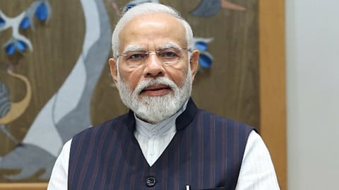 pm narendra modi wishes onam to all malayalies 