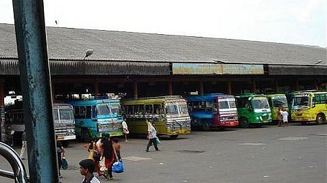 Thrissur bus stand തൃശൂർ - കൊടുങ്ങല്ലൂർ റൂട്ടിൽ ബസ് സമരം