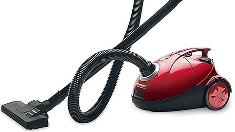 Vacuum cleaners at offer price.