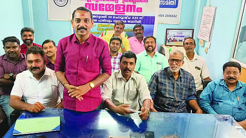 കേരള വ്യാപാരി വ്യവസായി ഏകോപനസമിതി യോഗം എറണാകുളം ജില്ലാ യൂത്ത് ജനറൽ സെക്രട്ടറി ശ്രീനാഥ് മംഗലത്ത് ഉദ്ഘാടനം ചെയ്യുന്നു.