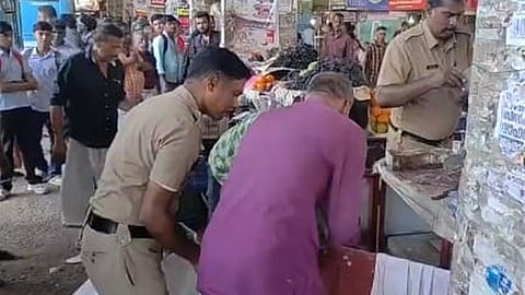 ലഹരിവില്പന: കോട്ടയത്ത് പൊലീസിന്‍റെ മിന്നൽ പരിശോധന