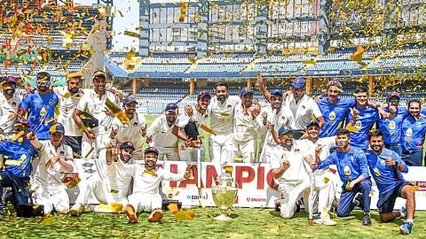 ഓ മുംബൈ... രഞ്ജി കിരീടം മുംബൈക്ക്; വിദര്‍ഭയെ പരാജയപ്പെടുത്തിയത് 169 റണ്‍സിന്