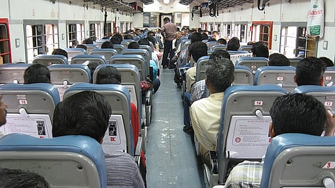 attack against tte in thiruvananthapuram janashadhabhi train