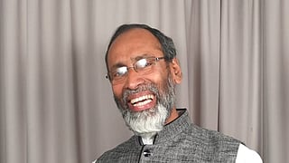 കേരളത്തിനു വേണം കിഡ്നിയച്ചനെ..‌.