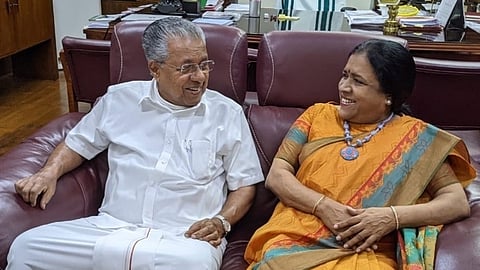 മുഖ്യമന്ത്രി വിദേശത്തു പോയത് സ്വന്തം ചെലവിൽ: വി. ശിവൻകുട്ടി