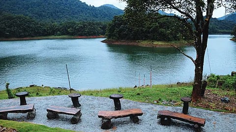 kakkayam and kariyathumpara tourist centers closed 